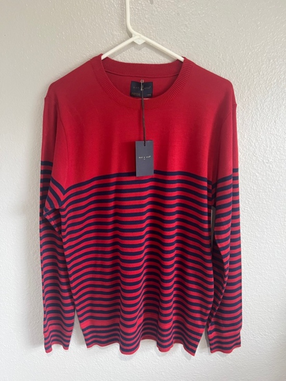 NWT Men’s Crewneck Striped Sweater - Red/Navy Stripe Large